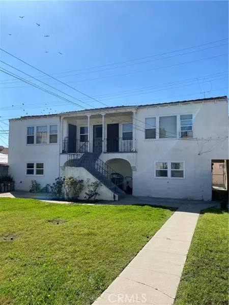 2876 Clarendon Avenue, Huntington Park, CA 90255