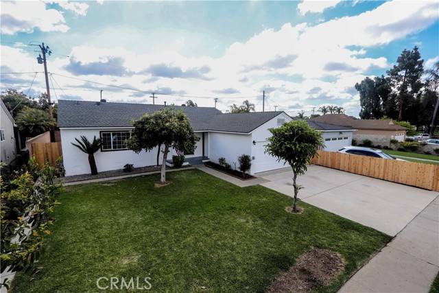 1009 Fairlawn Street, Santa Ana, CA 92703