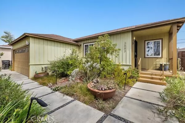 Long Beach, CA 90808,3843 Hackett Avenue