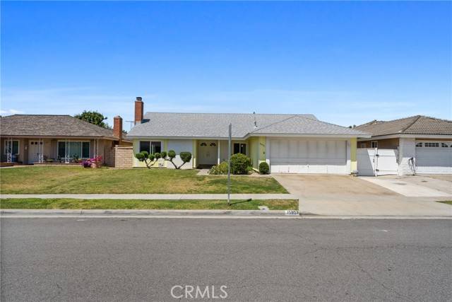 15953 Mount Jackson Street, Fountain Valley, CA 92708