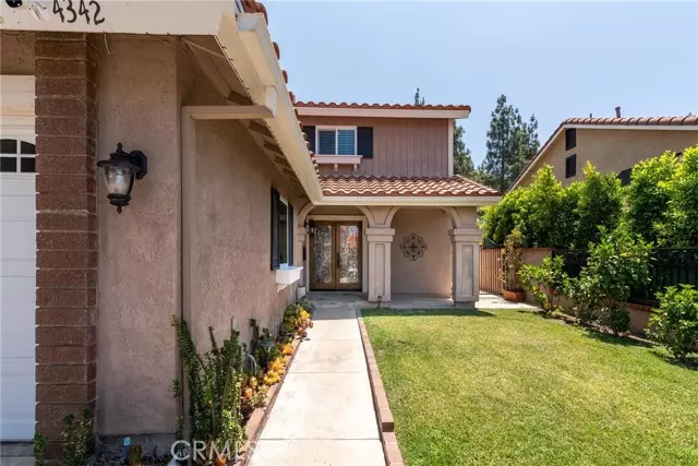 Yorba Linda, CA 92886,4342 Via Miguel