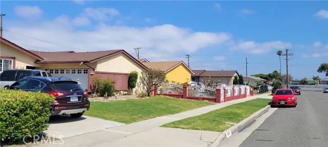 13521 Spinning Avenue, Gardena, CA 90249