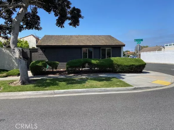 340 Electric Avenue, Seal Beach, CA 90740