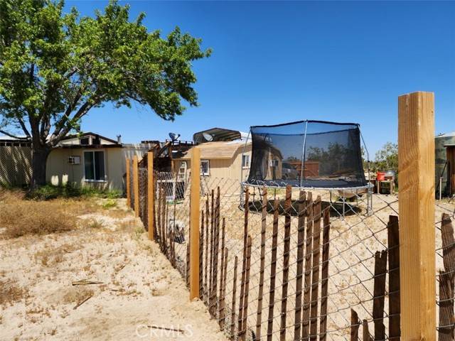 13275 County Line Street, Pinon Hills, CA 92372