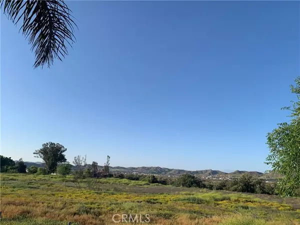 Lake Elsinore, CA 92530,18860 Oakview Way