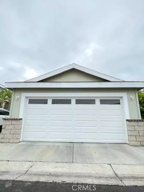 Tustin, CA 92780,164 Seville