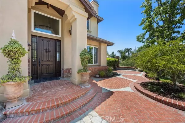 Yorba Linda, CA 92887,5550 Camino De Bryant