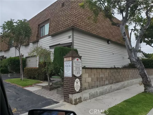 1513 E 23rd Street #B, Signal Hill, CA 90755