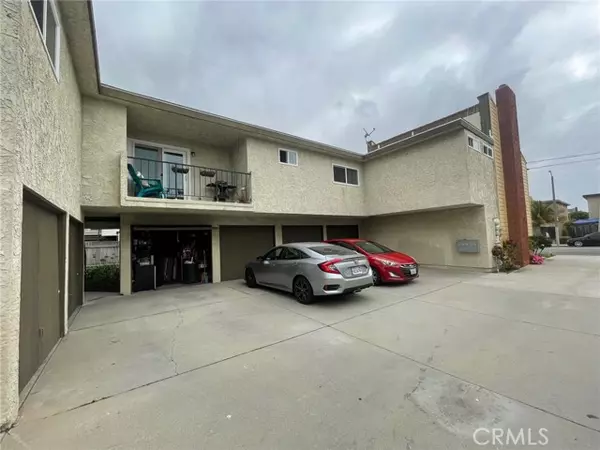 Huntington Beach, CA 92649,16835 Lynn Lane