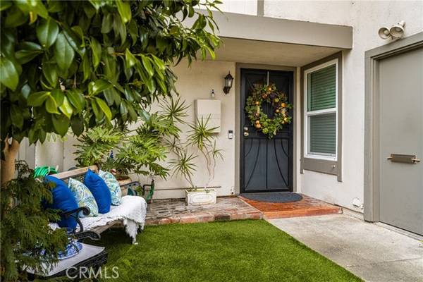 17482 Via Lindo #117, Tustin, CA 92780