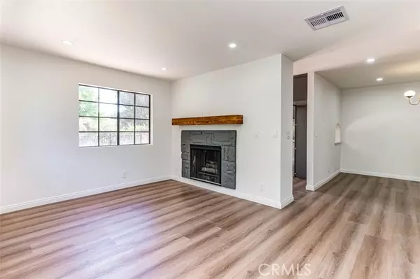 Agoura Hills, CA 91301,29723 Canwood Street