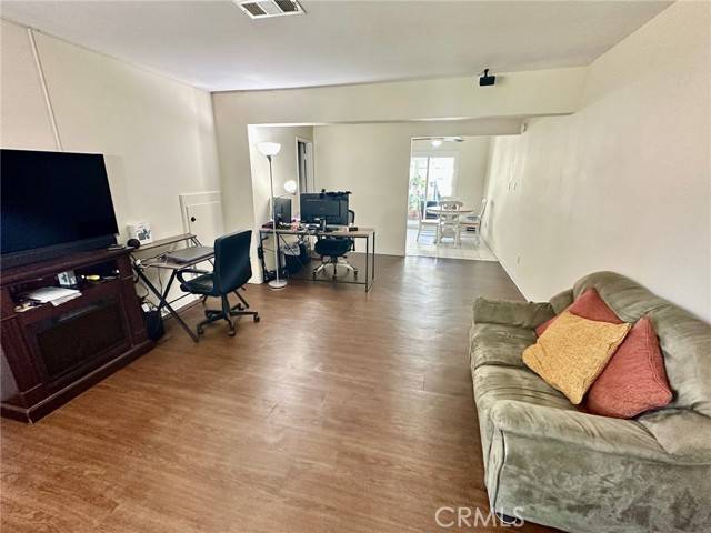 8806 Valley View Street #B, Buena Park, CA 90620