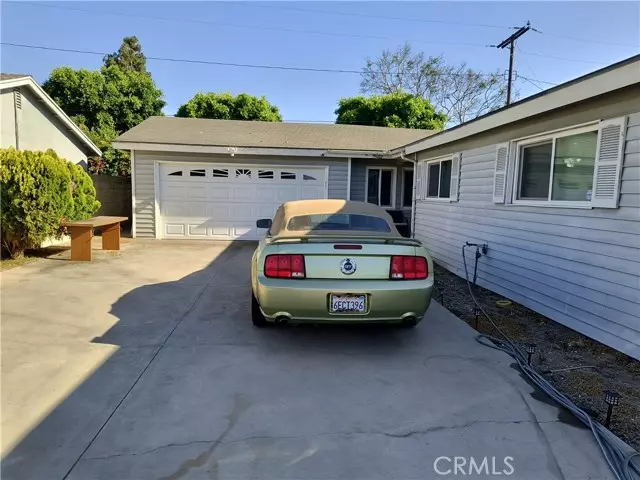 5506 W Lehnhardt Avenue, Santa Ana, CA 92704