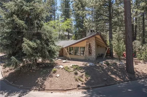 Big Bear Lake, CA 92315,100 Oriole Drive