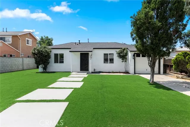 2530 Huckleberry Road, Santa Ana, CA 92706