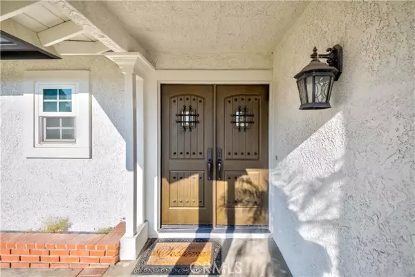 Yorba Linda, CA 92886,20406 Via Don Juan