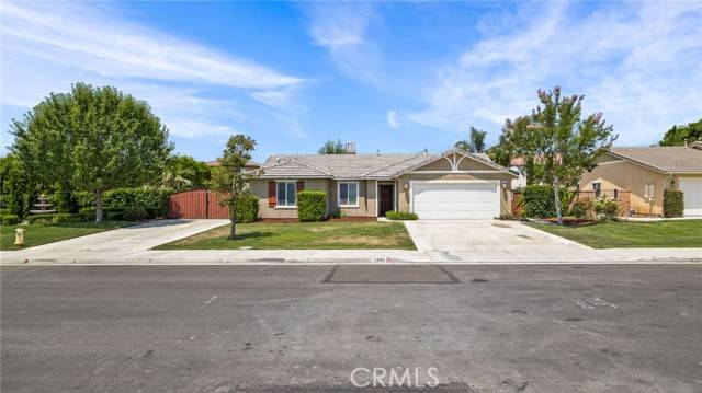 7495 Hooper Bay Road, Eastvale, CA 92880