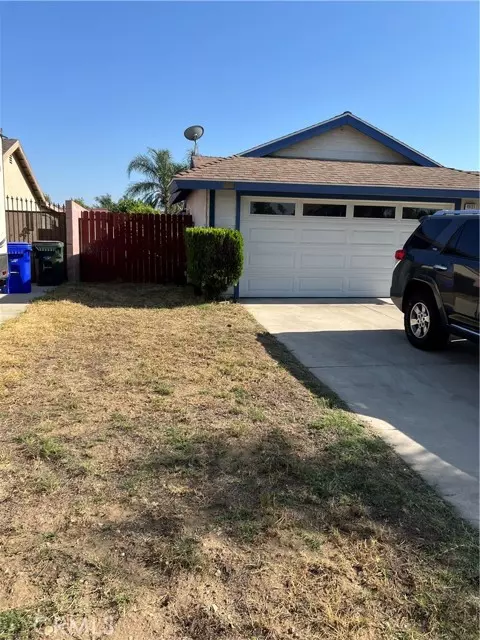 Fontana, CA 92335,15127 Quail Lane