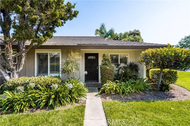 17621 17th Street #31B, Tustin, CA 92780