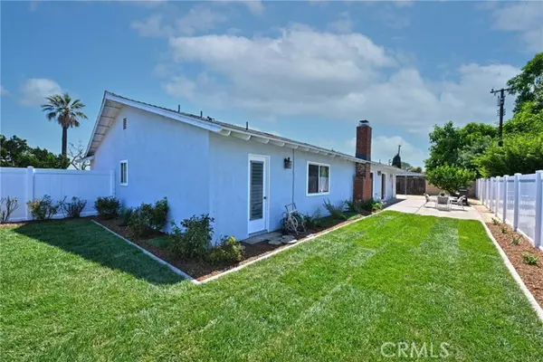 Yorba Linda, CA 92886,5642 Casa Loma Avenue