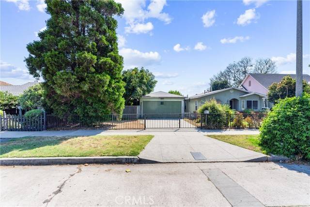 3152 Atwater Avenue, Los Angeles, CA 90039