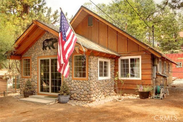 787 Georgia Street, Big Bear Lake, CA 92315