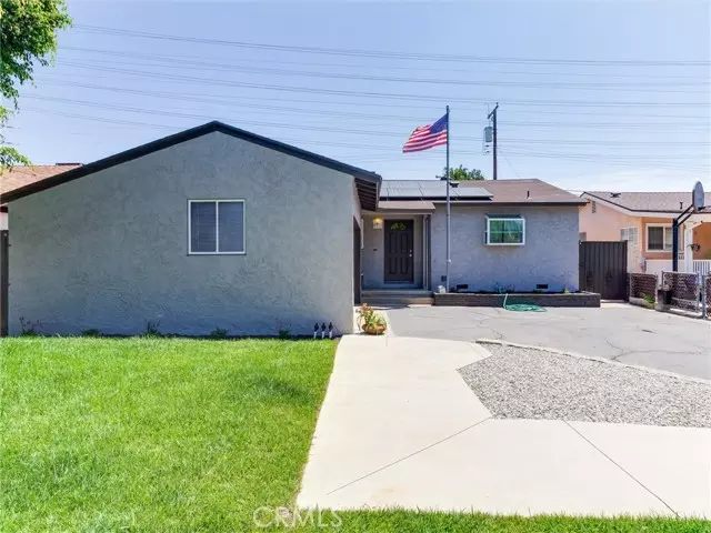 Downey, CA 90242,13124 Carfax Avenue