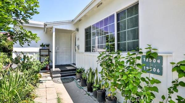 12502 Garden Grove Boulevard, Garden Grove, CA 92843