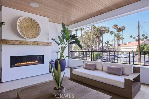 508 Goldenrod Avenue, Corona Del Mar, CA 92625