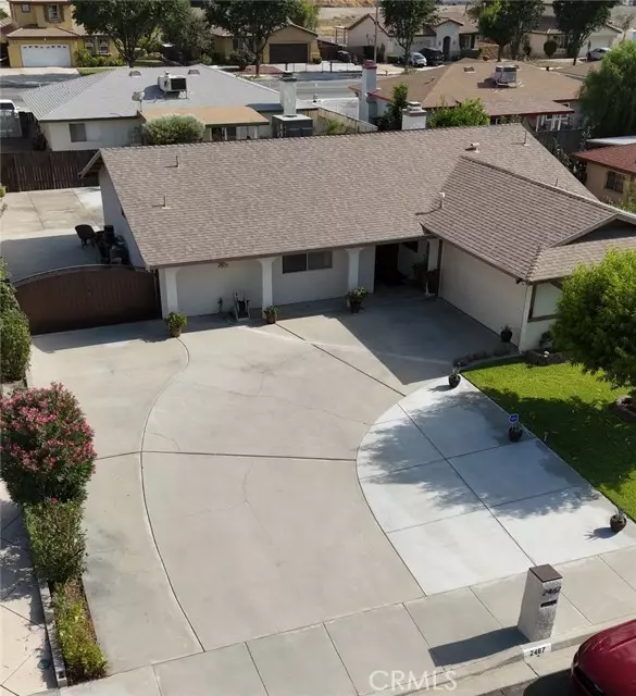 2467 Woodberry Avenue, Hemet, CA 92544