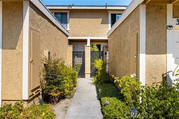 Placentia, CA 92870,314 South Caliente Court