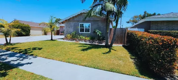 1018 Meade Ave, Fullerton, CA 92833