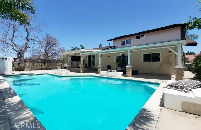 16513 Mount Neota Street, Fountain Valley, CA 92708