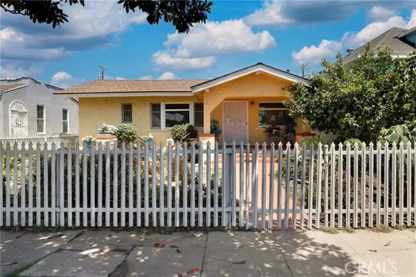 1371 E 58th Street, Los Angeles, CA 90011