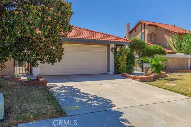 45219 Thornwood Avenue, Lancaster, CA 93534