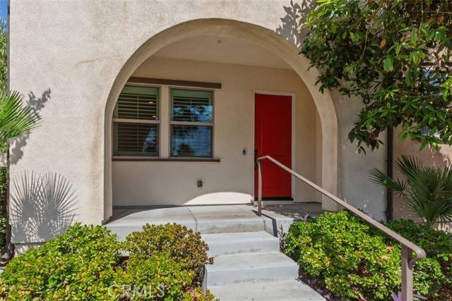 1040 S Harbor Boulevard #8, Santa Ana, CA 92704