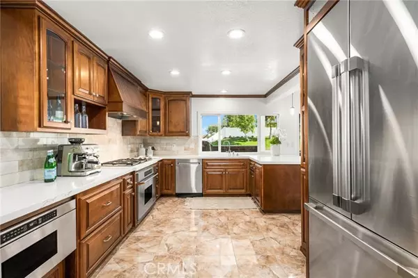 North Tustin, CA 92705,10672 Equestrian Drive