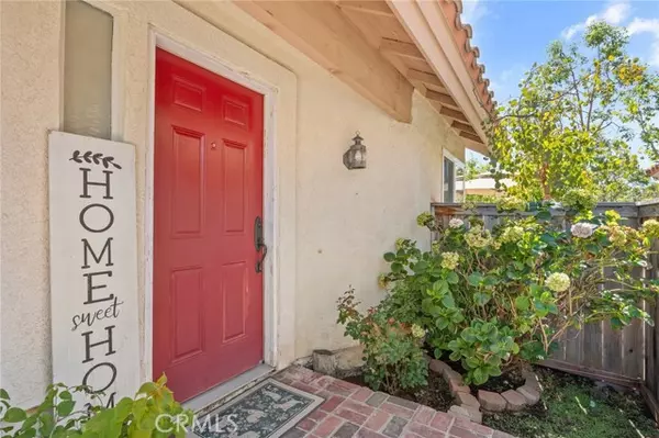 8 Via Joaquin, Rancho Santa Margarita, CA 92688