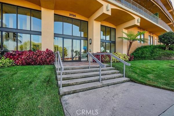 Signal Hill, CA 90755,2700 E Panorama Drive #205