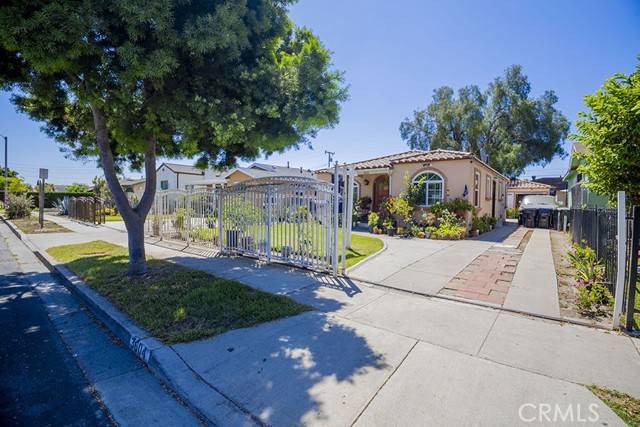 3604 E 54th Street, Maywood, CA 90270