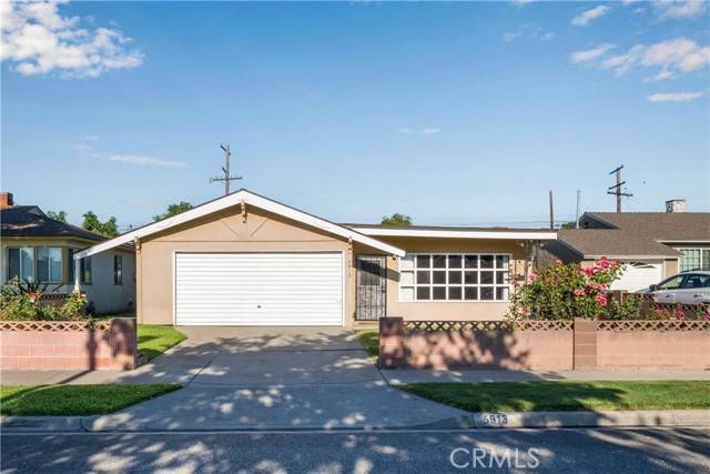 5913 Fidler Avenue, Lakewood, CA 90712