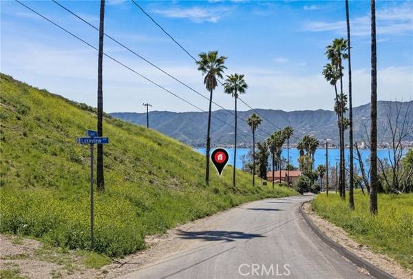 Lake Elsinore, CA 92530,0 Cowell