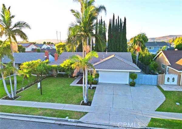 Placentia, CA 92870,443 Michel Place