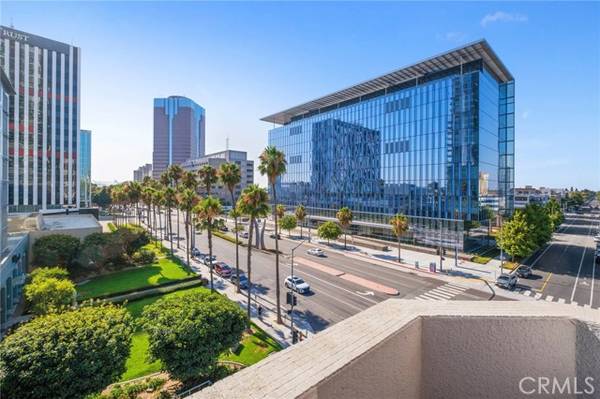 360 W Ocean Boulevard #502, Long Beach, CA 90802