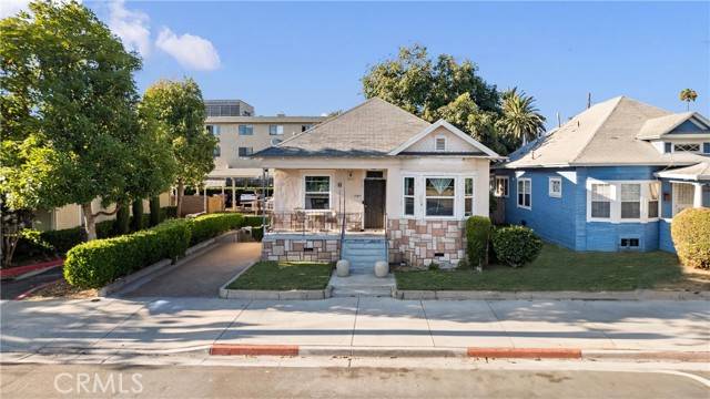 515 E 5th Street, Santa Ana, CA 92701