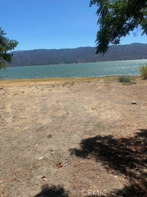 Lake Elsinore, CA 92532,0 Lakeshore