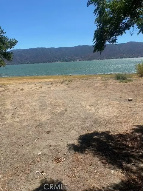 Lake Elsinore, CA 92532,0 Lakeshore