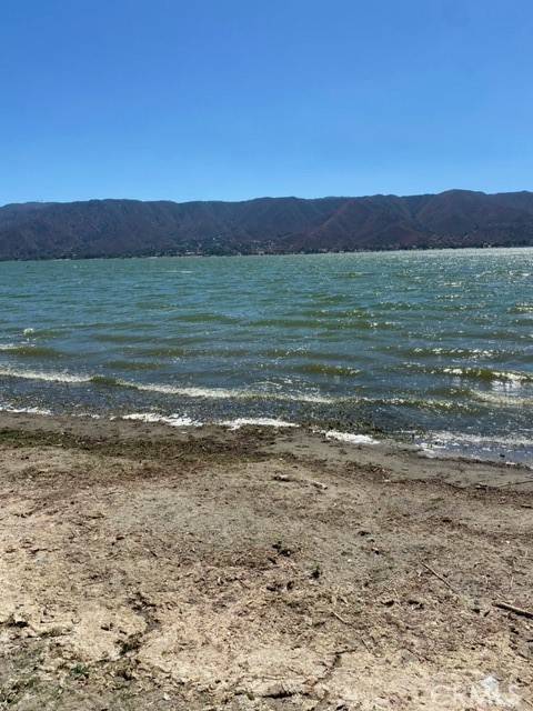 Lake Elsinore, CA 92532,0 Lakeshore