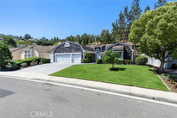 5146 E Greensboro Lane, Anaheim Hills, CA 92807