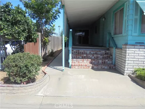 Rancho Dominguez, CA 90220,2601 E Victoria #275